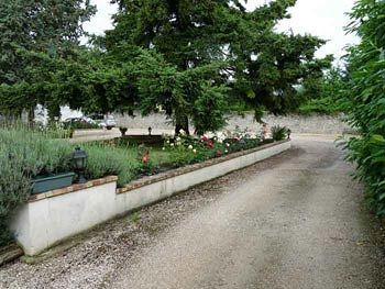 St Charles 2*